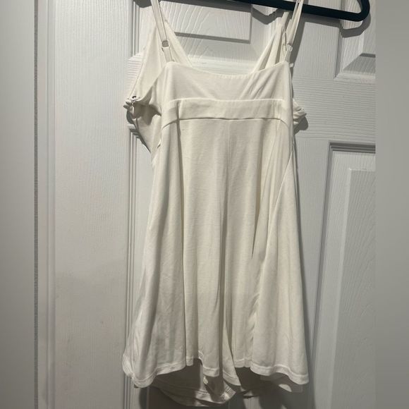 Urban Outfitters Off White Top - Picture 4 of 5